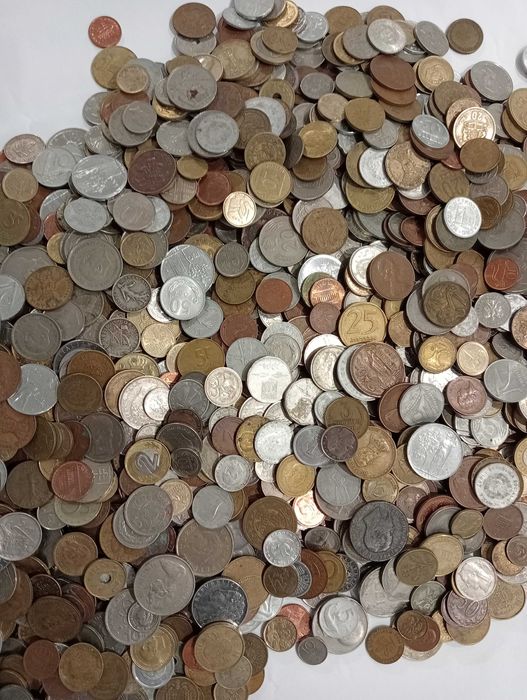 Monede vechi pentru colecție