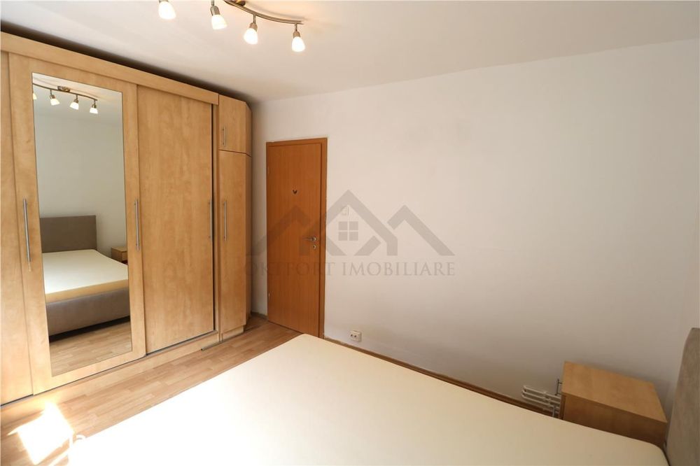 Apartament 2 camere , centrala proprie , zona Aradului