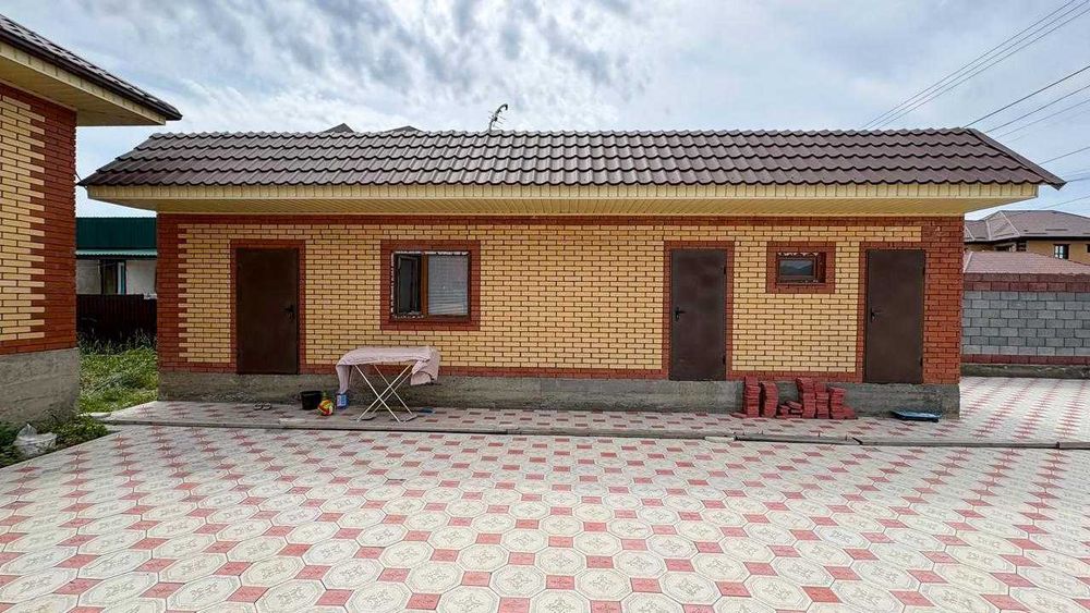 Частный дом новостройка Балпык би