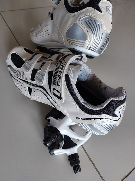 Pantofi ciclism Scott + pedale