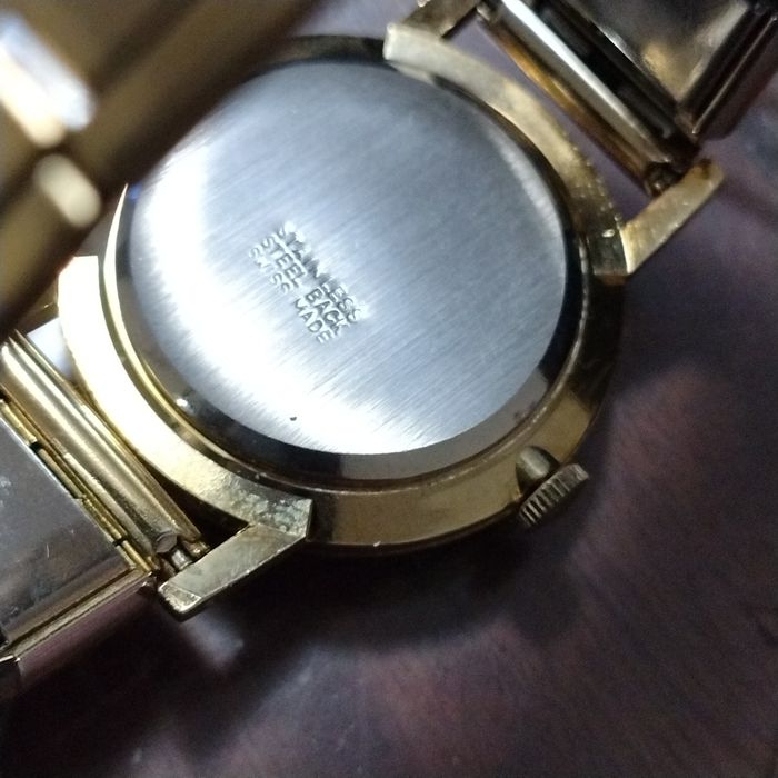 Швейцарски механичен часовник Santima от 1970 г.