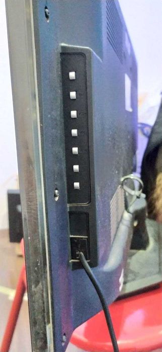 Телевизор 32 дюмов