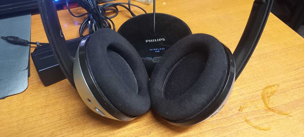 Безжични слушалки-SENNHEISER - HDR-118\-Philips-SBC-HC-8445
