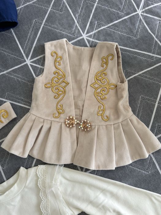 Национальная жилетка