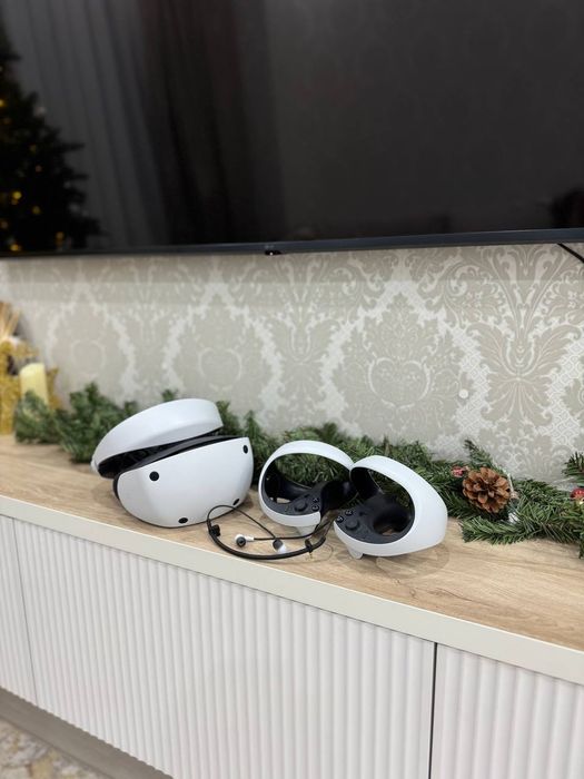 PlayStation 5 + PS VR2 + 36 купленных игр