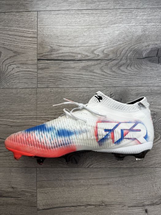Ghete de fotbal PUMA