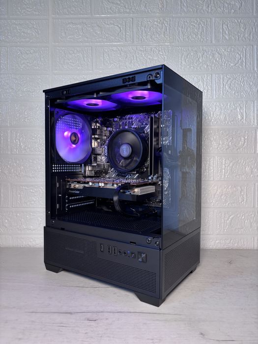ЧИСТО НОВ Геймърски Компютър | Ryzen 5 + RX 6600 XT | 16GB RAM | 1TB SSD