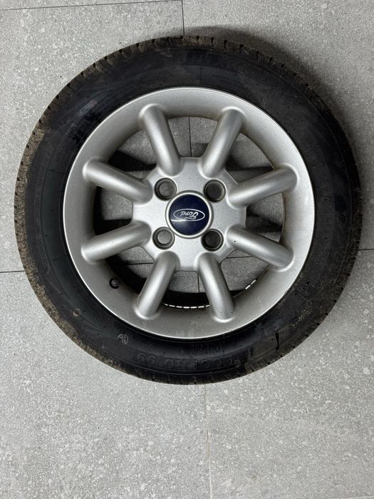 Jante aliaj Ford R14 cu cauciucuri noi