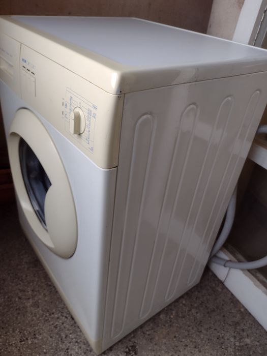 Работеща автоматична пералня!