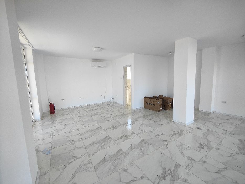 Spatiu comercial  36mp