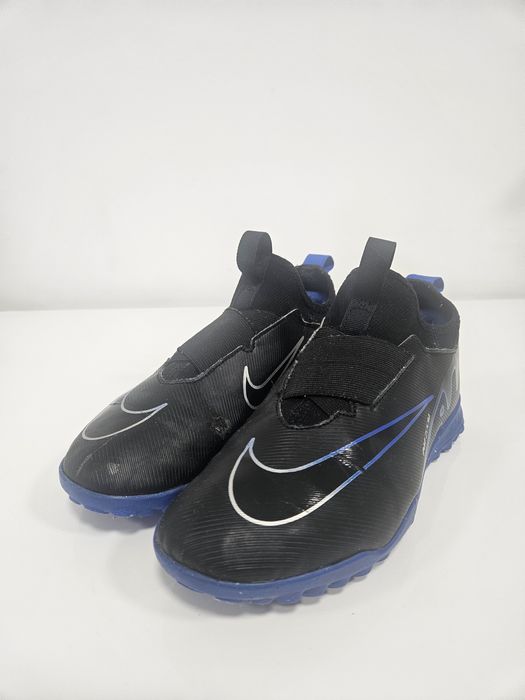Ghete de fotbal pt teren sintetic Nike