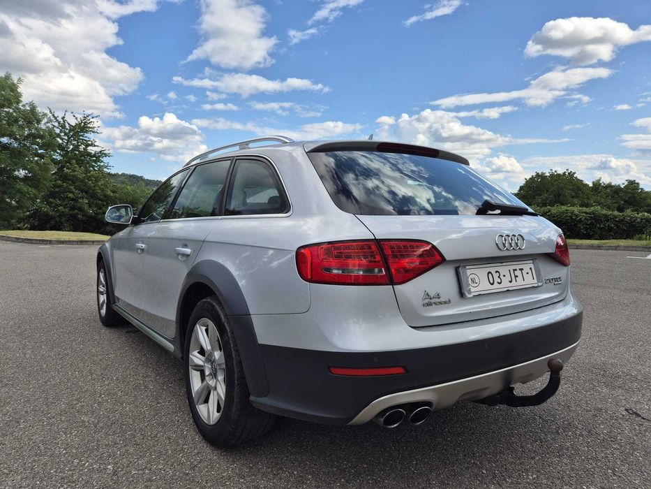 A4 Allroad 2.0 TDI 170 CP Panoramic Piele Drive Select LED WAUZZZ8K6AA000701