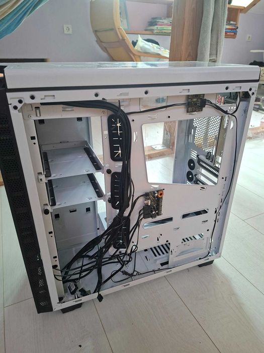 NZXT H440 Компютърна кутия