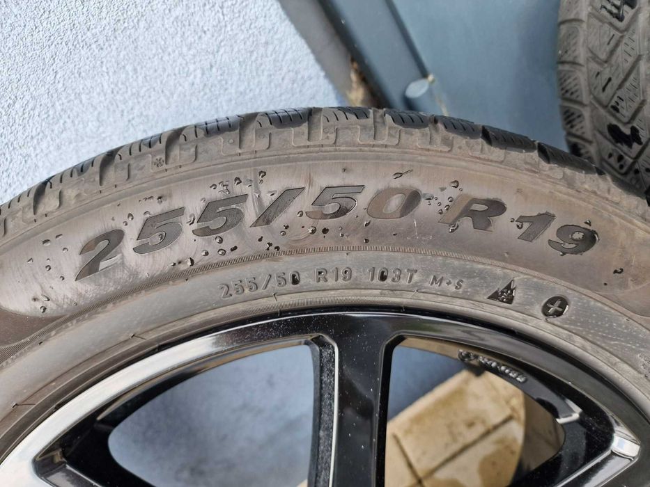 Джанти AUTEC TALLIN 19" 5x112 8.0JET45 Black + зимни гуми БОНУС