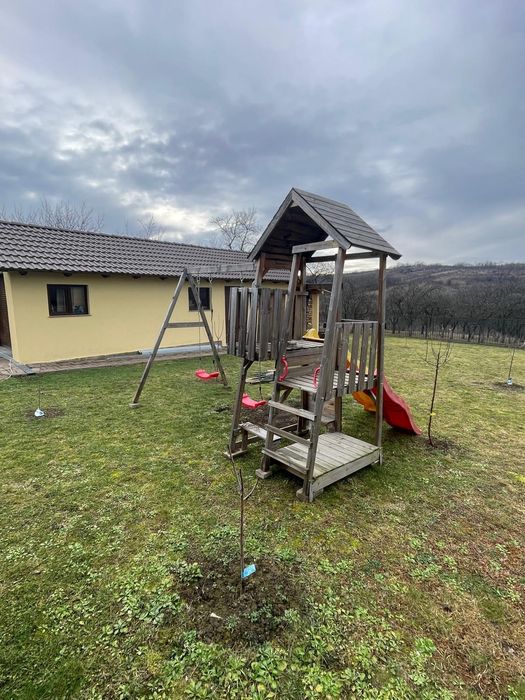 Vând Balansoar și topogan și leagan