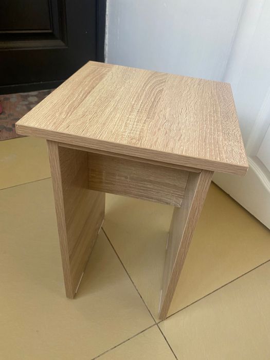 Стулья 2000 табурет новый