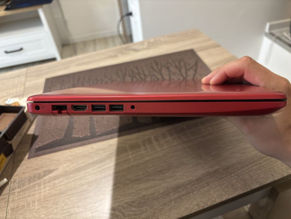 Лаптоп HP Pavilion 15