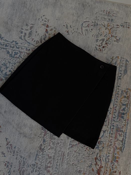 Новая черная юбка - шорты