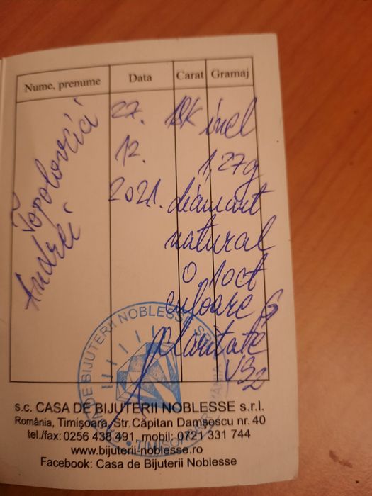 Vând inel aur alb cu diamant