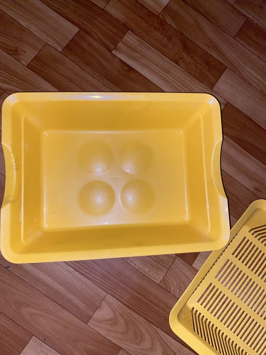 Продам лоток в идеальном состояний