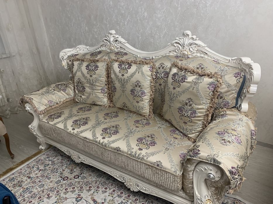 Диван, кресло меьель