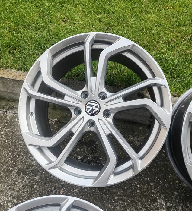 Джанти за VW 19' 8j et42