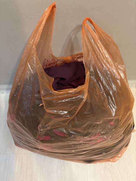 Женские вещи даром