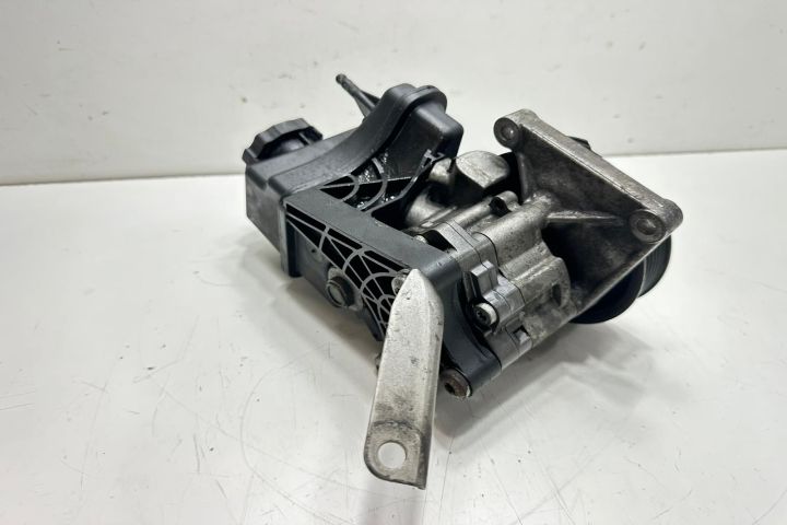 Pompa servodirectie  A0064661501 Mercedes-Benz C-Class W204/S204
