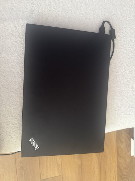 Lenovo ThinkPad T460s / i7 / 8GB RAM / 256GB SSD