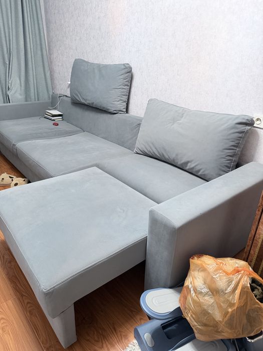 Диван в хорошем состояний