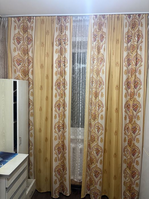 Продаю Шторы срочно