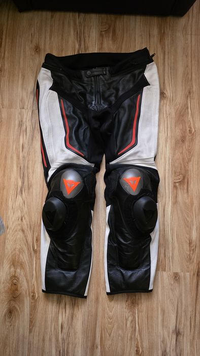 Dainese Alpha pantaloni moto piele