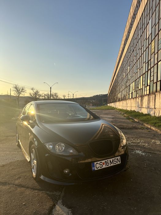 Seat Leon 1.4 TSI – 2010 – Body Kit Aero – Negru