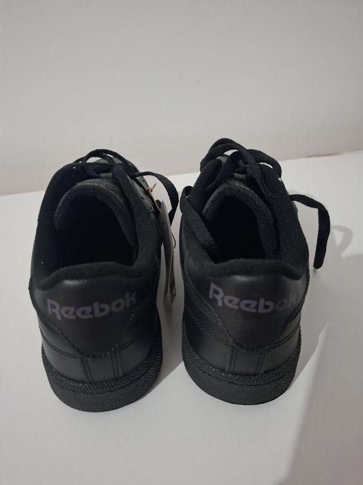 Reebok marimea 43