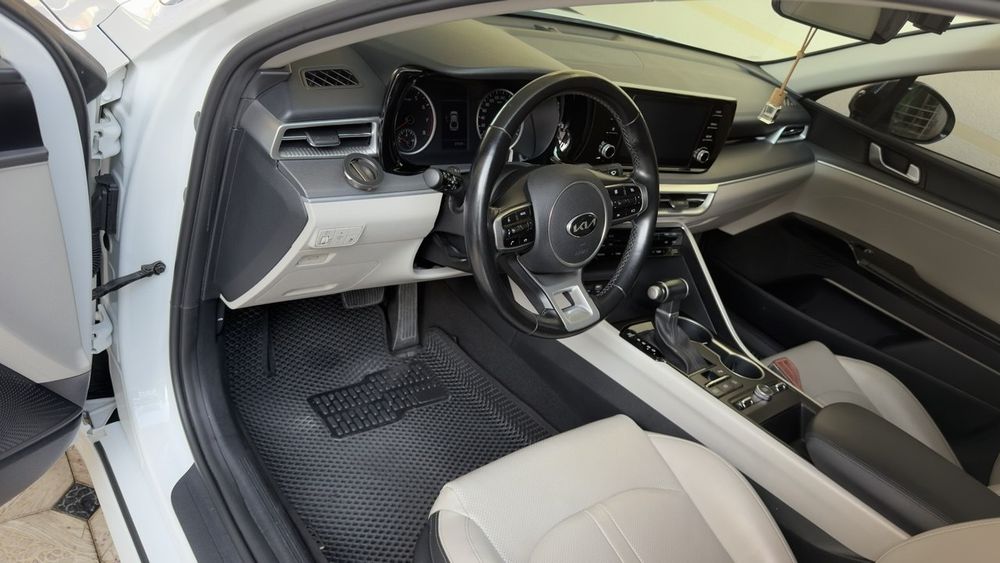 Kia k5 reystyling