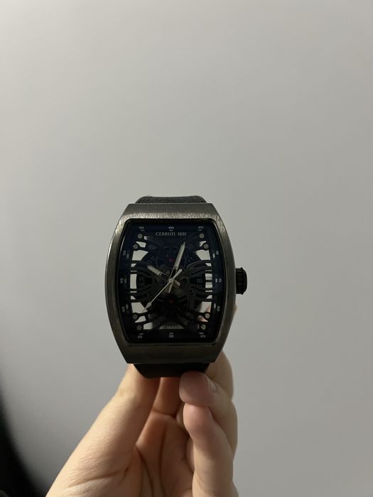 Оригинальные часы cerruti 1881