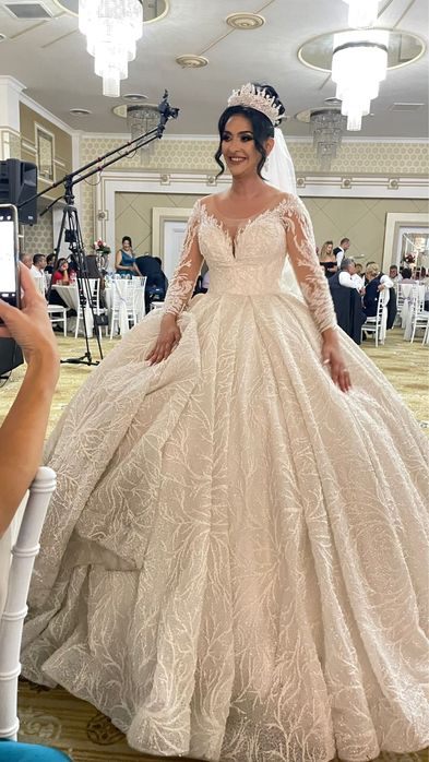 Rochie de mireasa impecabila