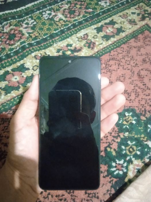 Redmi note 11pro 8+8/128