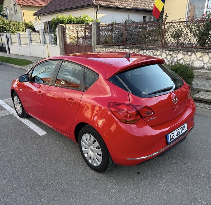 OPEL Astra 2014 — imagine 4