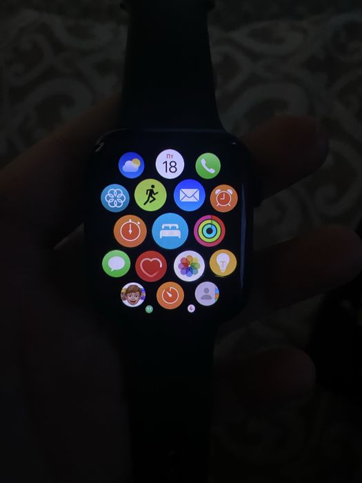 apple watch series 8
