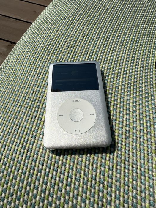 ipod classic 80 gb second hand si noi de vanzare • Anunturi