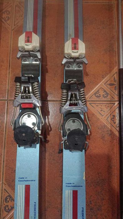 Лыжи спортивные б/у