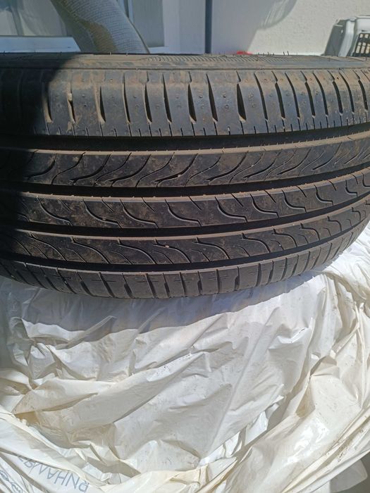 Гуми летни за СУВ 235/55 r19 - 101h M+S - 4 (четири) броя - 390 лв.