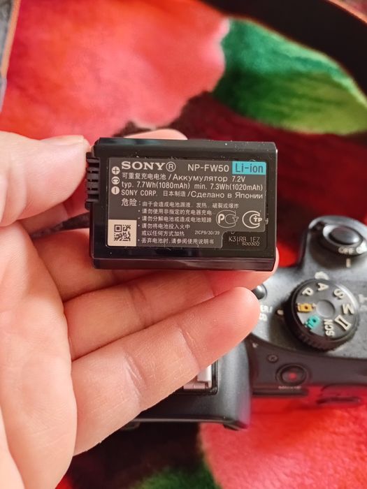 Sony fotoaparat sotiladi