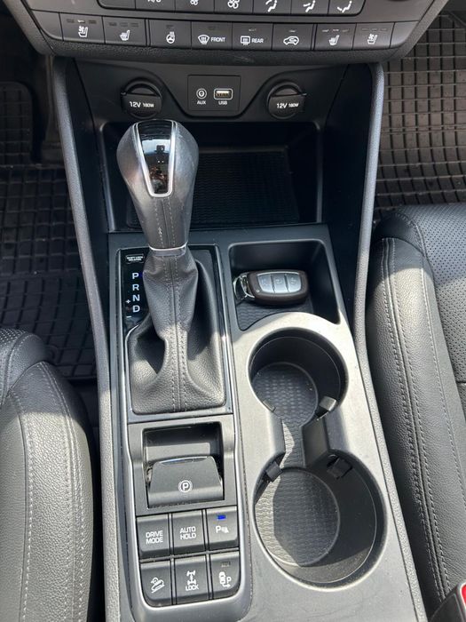 Hyundai Tucson PREMIUM LUXURY
