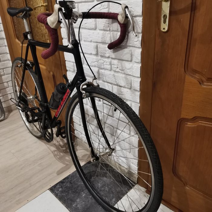 Гоночный велосипед