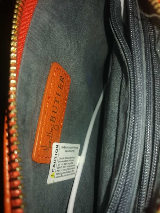 Зарядно за айфон,, амдроид портмоне