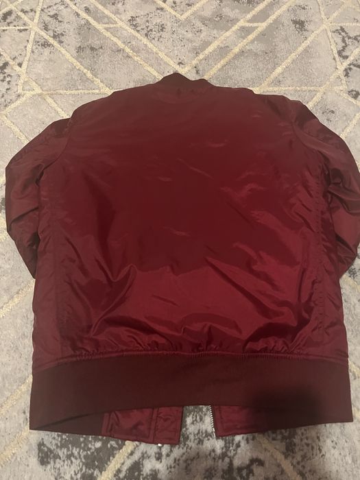 Бомбър Urban classic, Zara, Liu Jo, H&M дънки