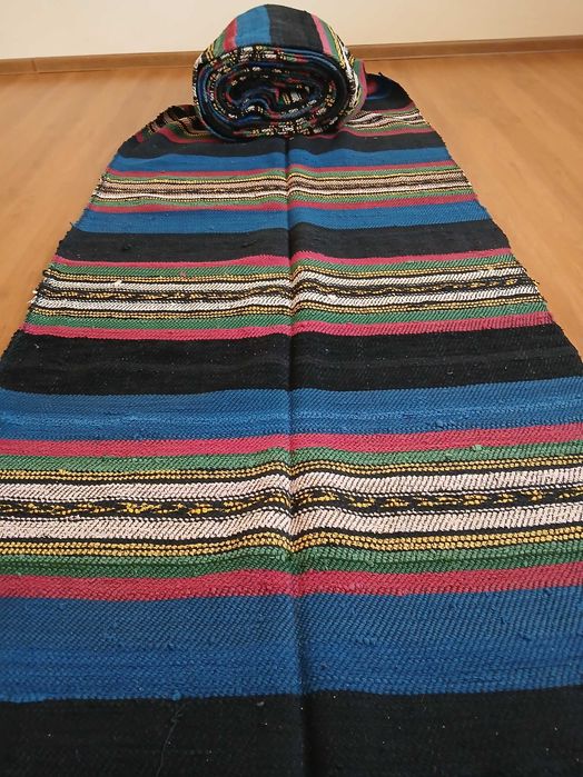 Продавам вълнени пътеки