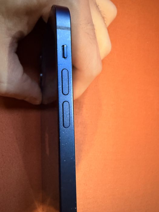 Телефон Iphone 12, 64GB , син